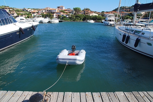 Gommone
