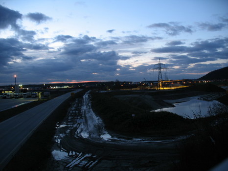 Leobendorf in Abenddämmerung