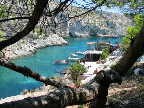 Porto Limnionas (Artemisia) / Zakynthos