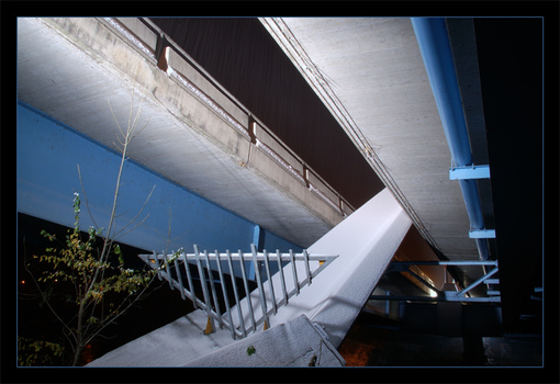 unter der Kalvarienbrücke