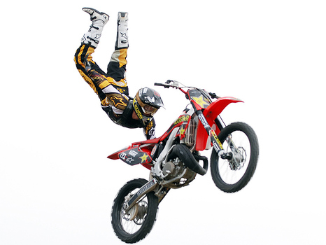 Ailo Gaup - One Handed Superman