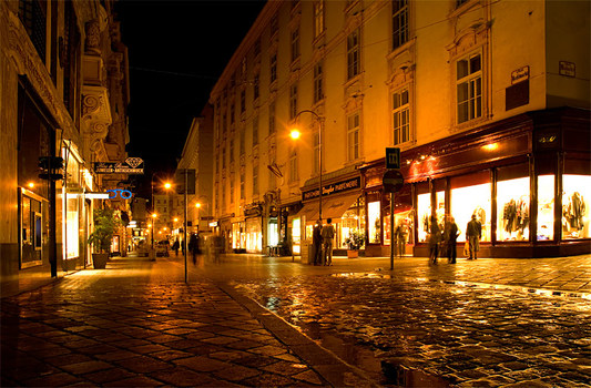 Vienna - Kohlmarkt ll