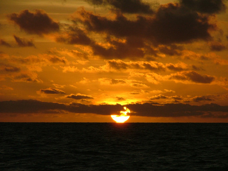 sunset to Bira schif