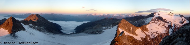 Sonnenaufgang am Hohen Sonnblick (3105 m)
