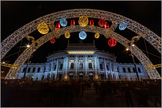 beim Weihnachtsmarkt