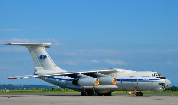 Iljuschin Il-76T