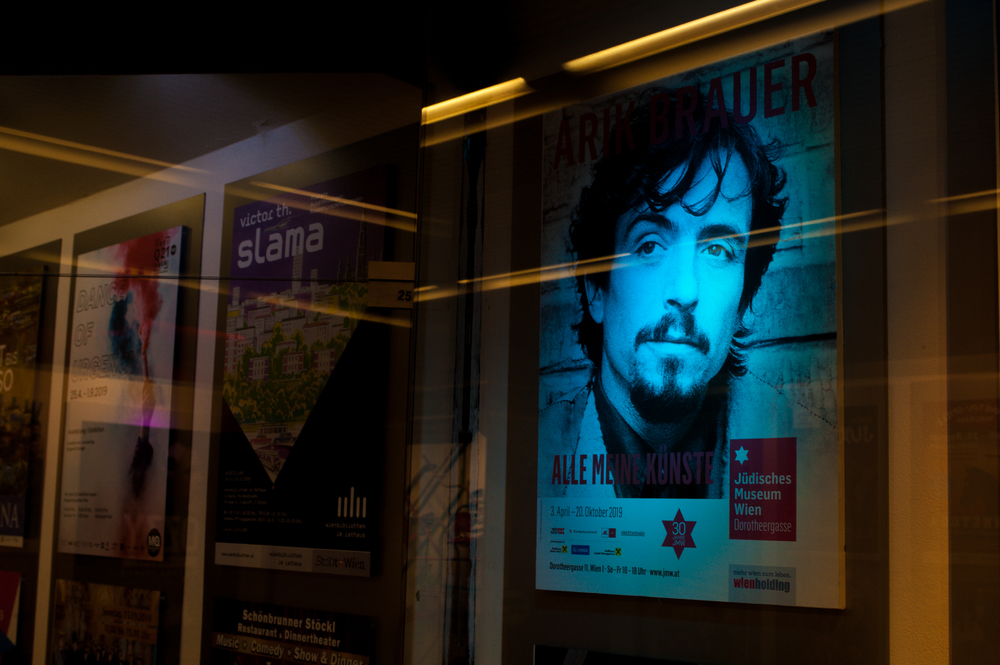 Plakat Arik Brauer U-Bahn