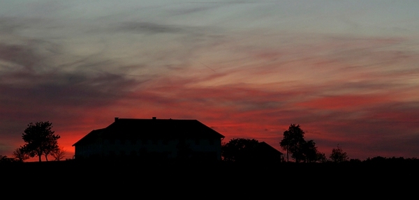 der Himmel blutet