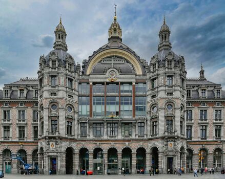 Bahnhof Antwerpen-Centraal