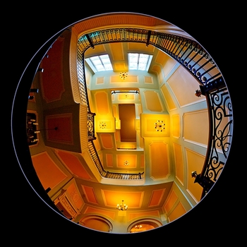 Unitreppchen im Fisheye