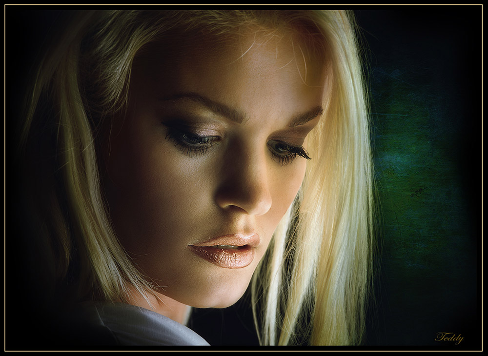mysterious girl