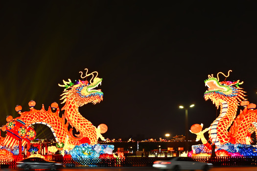 Drachen im Licht