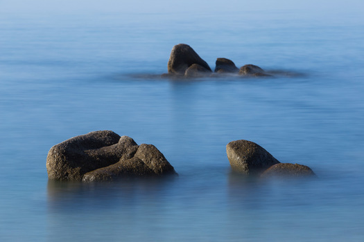 Felsen im Meer