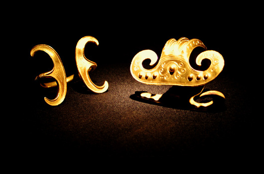 Armschmuck (mittlere Bronzezeit)