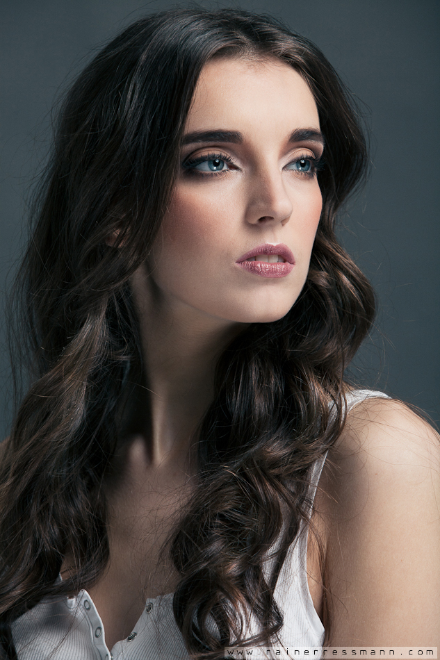 Angelina 2