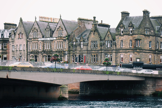 Stau in Inverness