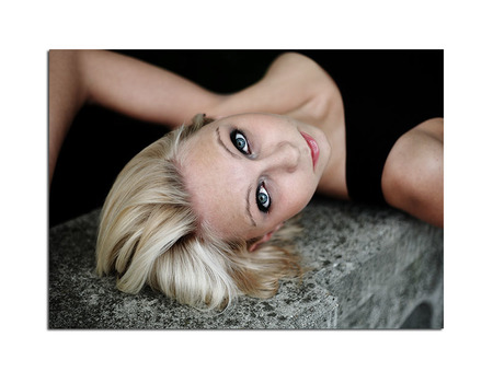 blue eyes