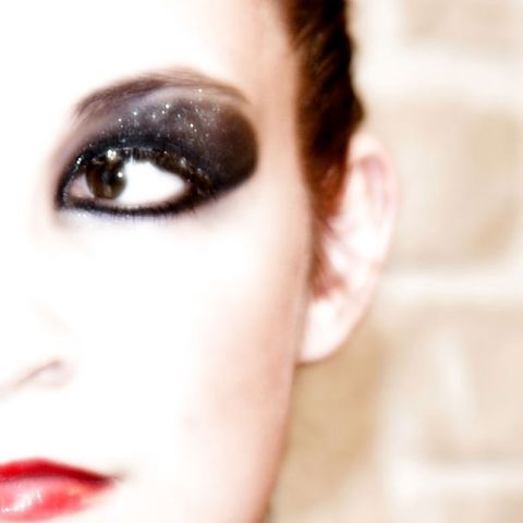 Glitzer-Auge