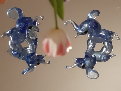 blaue Elefanten