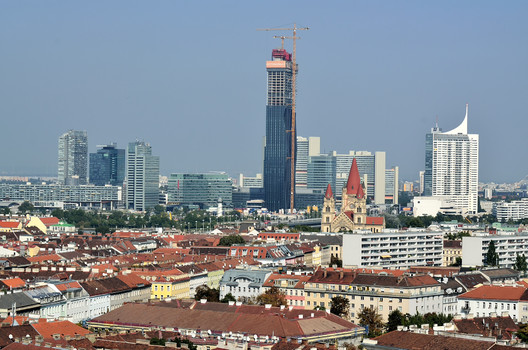 Blick vom Riesenrad zur Donaucity