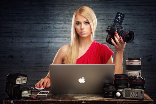 my girlfriend, my canon and my mac
