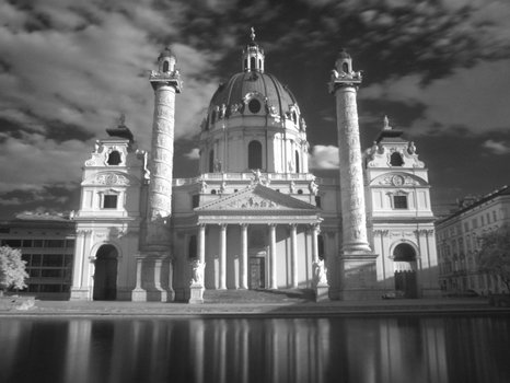 Karlskirche infrarot