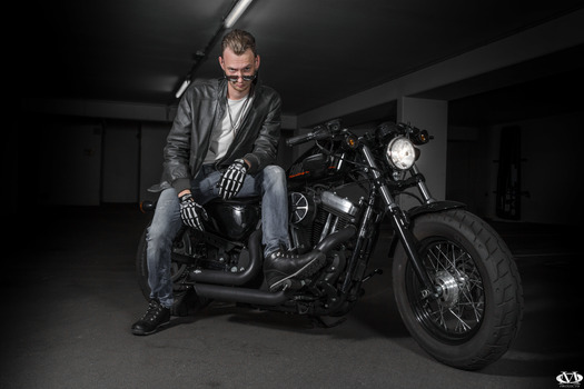 Harley Davidson - Shooting