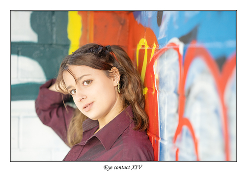 Eye contact XIV