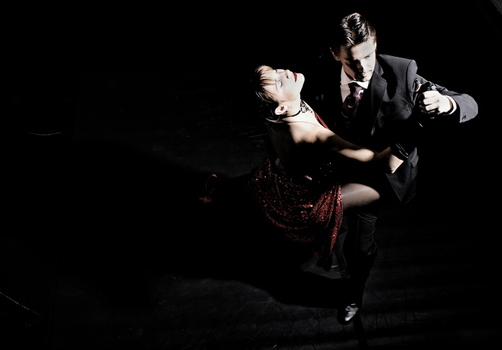Tango in Shadow