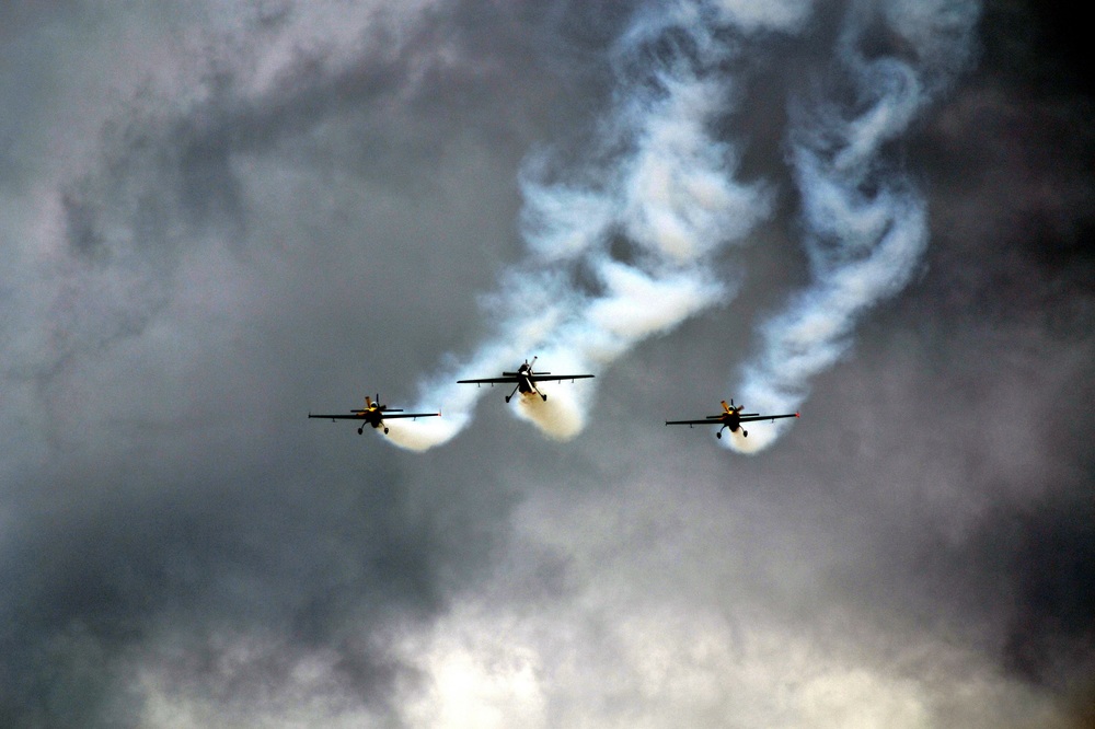 Extra und Sukhoi von Redbull