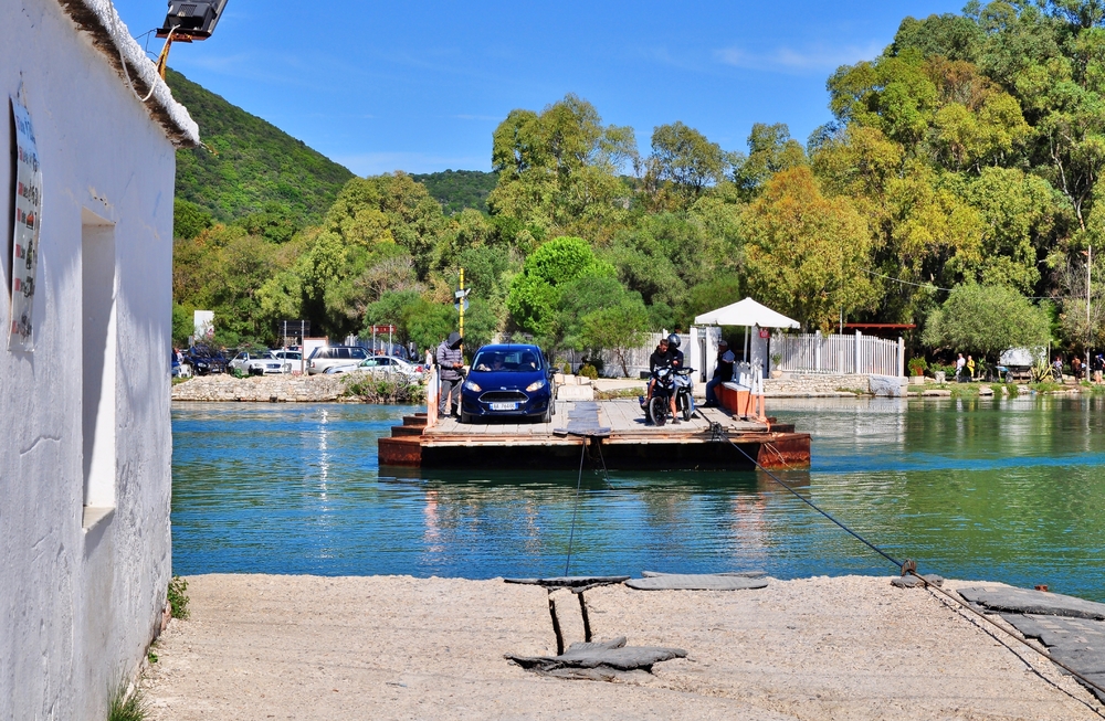 Auto-Fähre Butrint / Albanien (2)