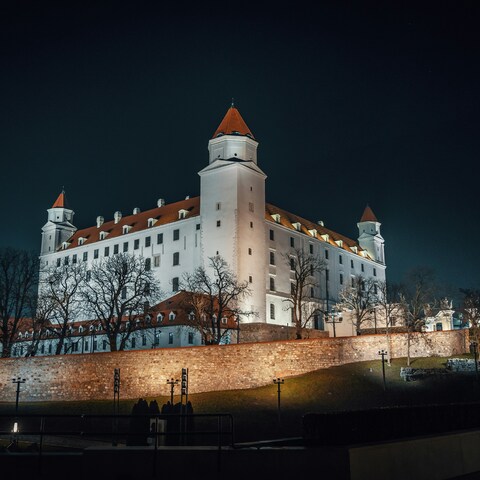 Schloss bei Nacht, Bratislava
