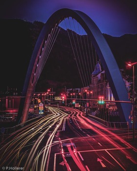 Brucker Harfe mit Abendverkehr