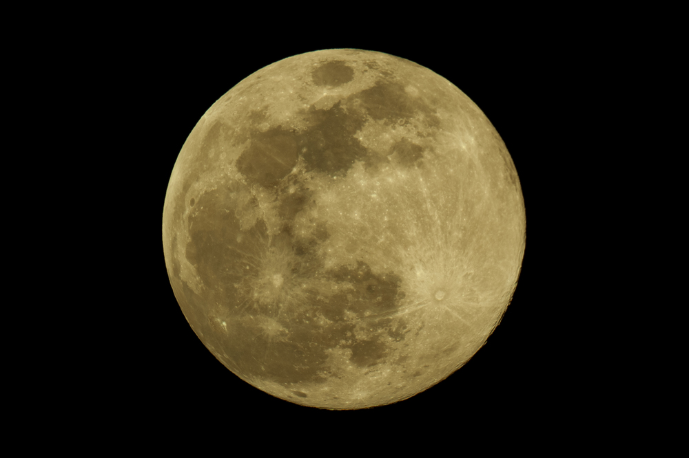 Fast Vollmond