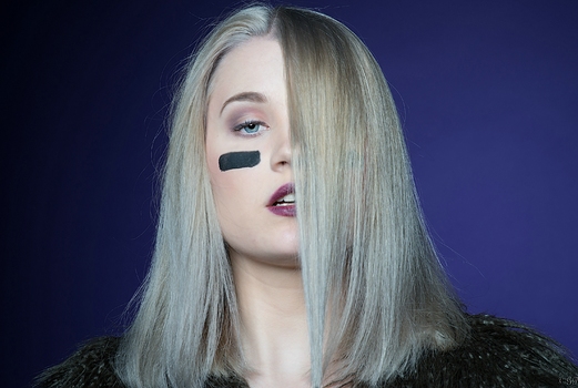 Christina Boesmueller V
