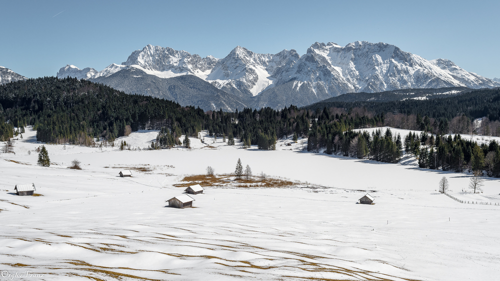 Hinterm Karwendel