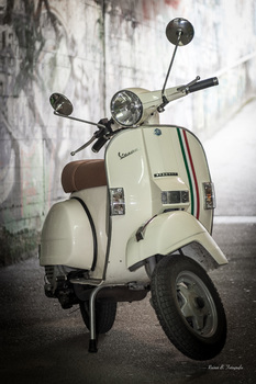 Vespa Shooting