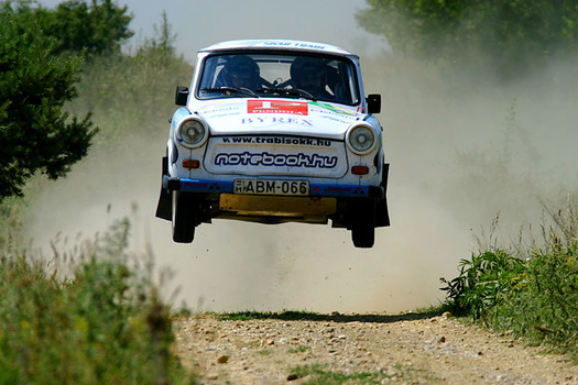 flieeeeeg Trabi flieeeg