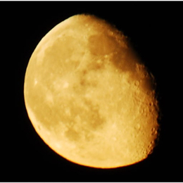 ...einfach nur mond...