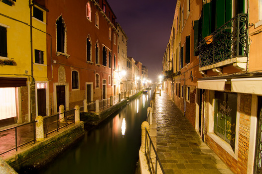 Canale a la notte