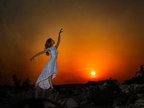 into the sunset she gos