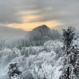 Winterlicher Abgrund