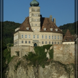 Schloss an der Donau
