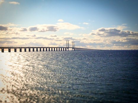 Bridge Sweden to DK