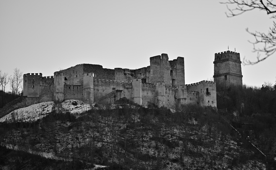 Burgruine Kirchschlag 23.11 -001