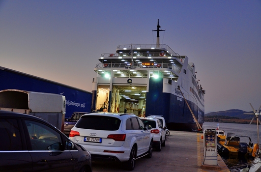 ...ab nach Skiathos... (1)
