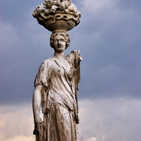 Statue