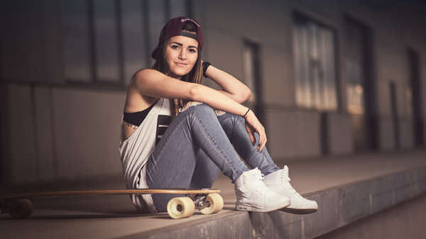sKaTeRgIrL