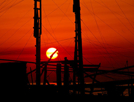 verschnürter sonnenaufgang