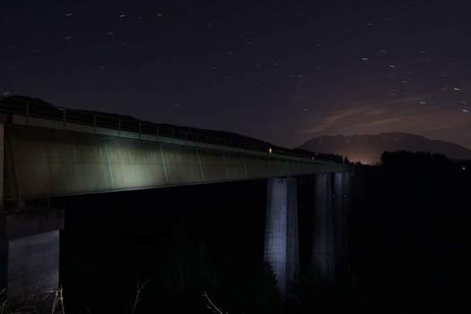 Jauntalbrücke bei Nacht